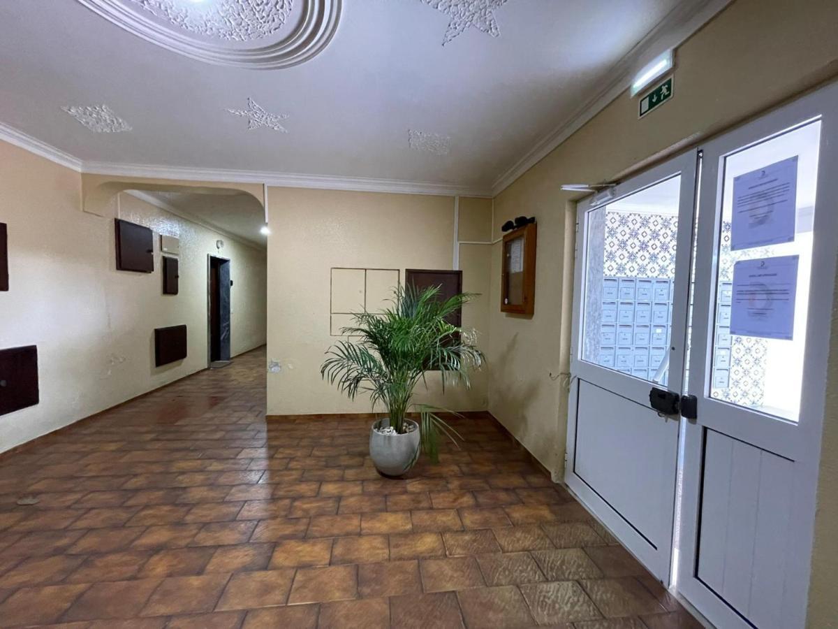 Sea Lovers Guest House ปอร์ติเมา ภายนอก รูปภาพ